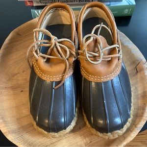 Iconic Vintage L.L. Bean Women’s Bean Boots, Rubber/Leather Moc.  Size 8.